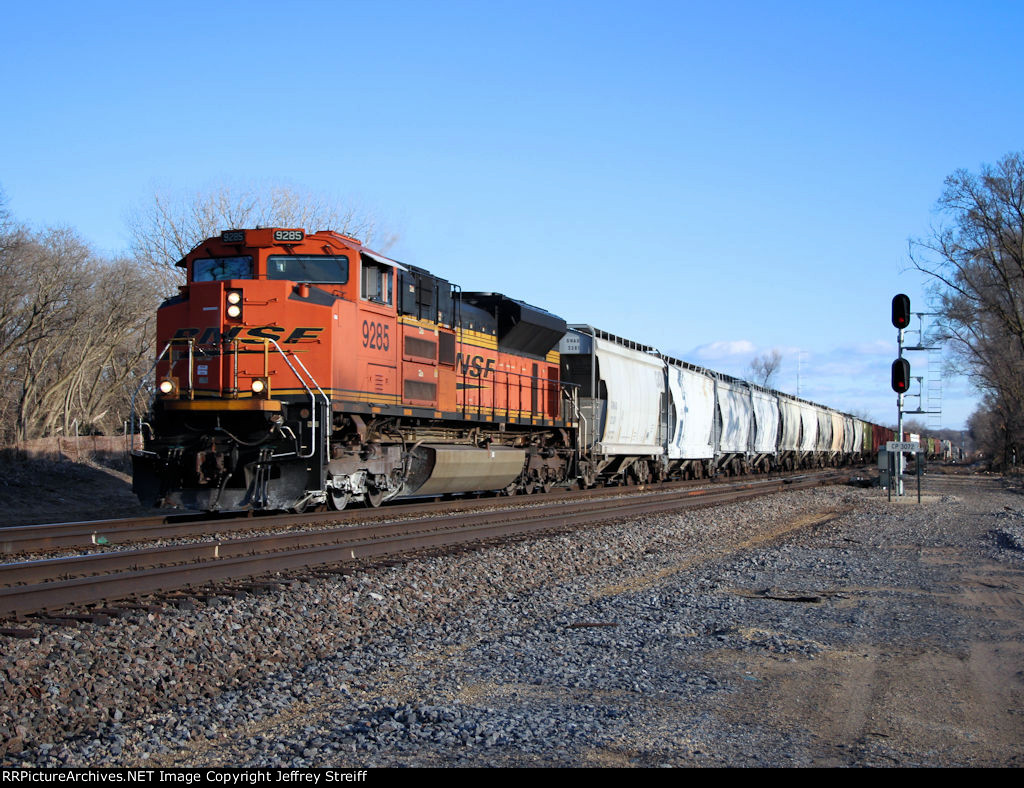 BNSF 9285